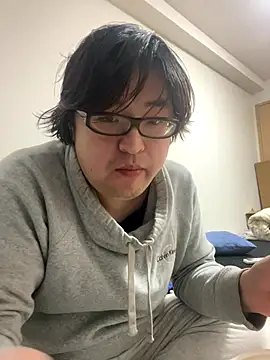 Snapshot of yuuki198912 chatting on January 9, 3:19 pm yuuki198912 online show from January 9, 3:19 pm