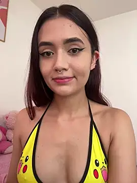 HallieLemon1 online show from January 8, 3:17 pm