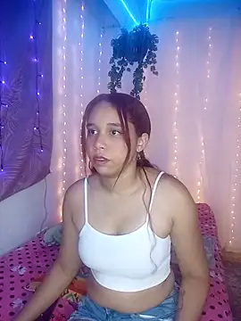 emma-19- online show from April 22, 6:31 am