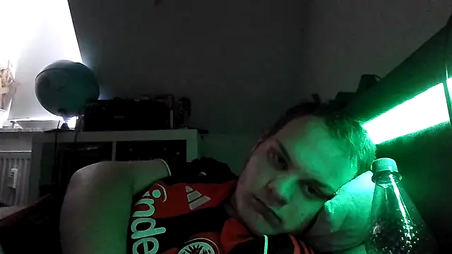 Nicolasjlhkjzl online show from May 27, 2:13 pm