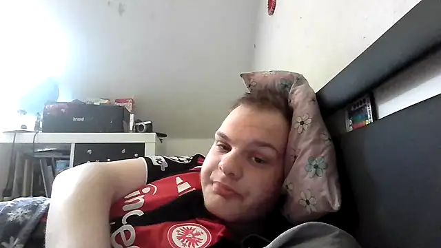 Nicolasjlhkjzl online show from May 9, 11:24 am