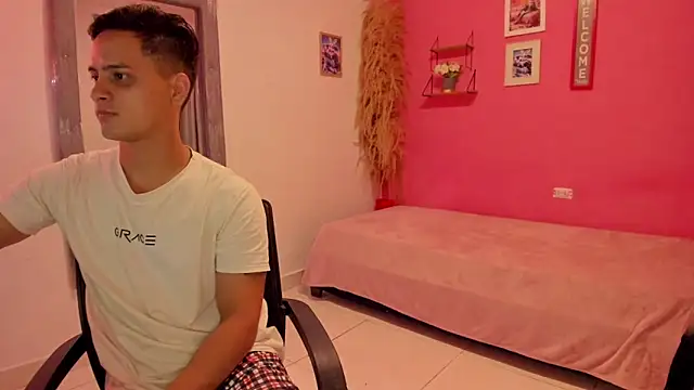 JANER 03 online show from November 30, 6:41 pm