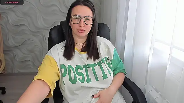 Kendra SXY online show from November 22, 7:51 am