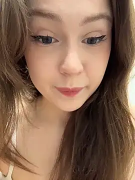 Peachy Dream online show from May 14, 8:50 pm