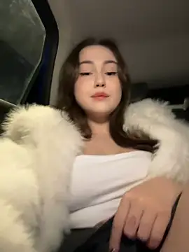 Snapshot of Peachy_Dream chatting on March 4, 11:11 pm Peachy Dream online show from March 4, 11:11 pm