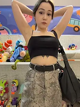 Peachy Dream online show from May 24, 4:07 pm