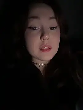 Snapshot of Peachy_Dream chatting on November 3, 6:11 pm Peachy Dream online show from November 3, 6:11 pm