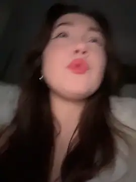 Snapshot of Peachy_Dream chatting on November 24, 6:19 pm Peachy Dream online show from November 24, 6:19 pm