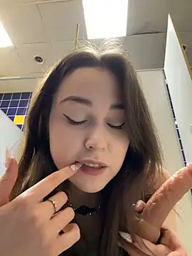 Snapshot of Peachy_Dream chatting on March 20, 9:24 pm Peachy Dream online show from March 20, 9:24 pm