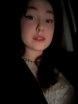 Snapshot of Peachy_Dream chatting on October 8, 6:19 pm Peachy Dream online show from October 8, 6:19 pm
