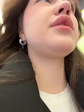 Snapshot of Peachy_Dream chatting on February 27, 5:13 pm Peachy Dream online show from February 27, 5:13 pm