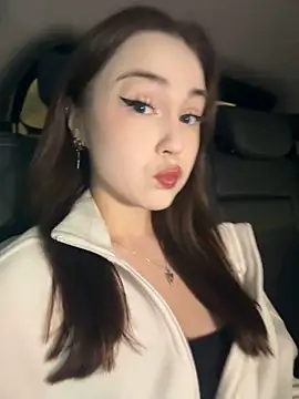 Snapshot of Peachy_Dream chatting on January 18, 9:24 pm Peachy Dream online show from January 18, 9:24 pm