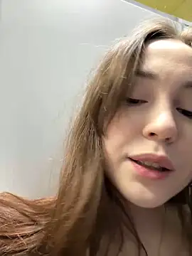 Snapshot of Peachy_Dream chatting on February 15, 8:12 pm Peachy Dream online show from February 15, 8:12 pm