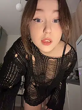 Peachy Dream online show from March 19, 7:03 pm