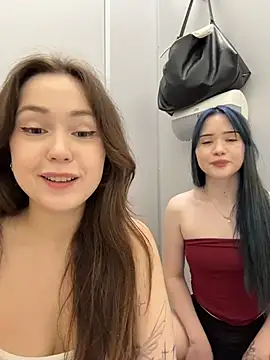Peachy Dream online show from July 4, 3:05 pm