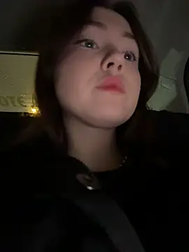 Snapshot of Peachy_Dream chatting on February 11, 7:03 pm Peachy Dream online show from February 11, 7:03 pm