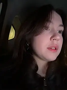 Snapshot of Peachy_Dream chatting on February 21, 6:10 pm Peachy Dream online show from February 21, 6:10 pm