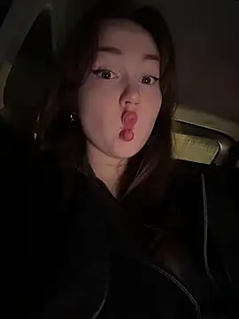 Snapshot of Peachy_Dream chatting on November 23, 6:29 pm Peachy Dream online show from November 23, 6:29 pm