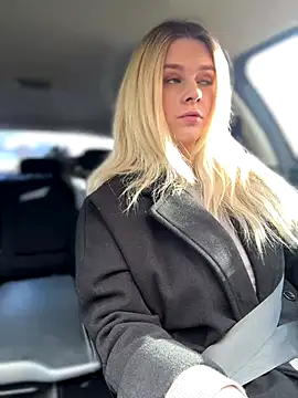 Love Bri online show from October 11, 10:27 am