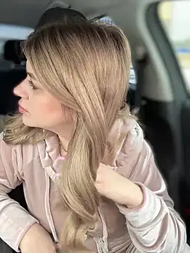 Love Bri online show from March 18, 10:50 am