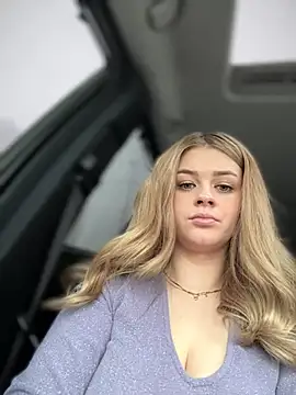 Love Bri online show from March 5, 10:33 am