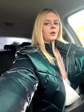 Love Bri online show from October 12, 10:05 am