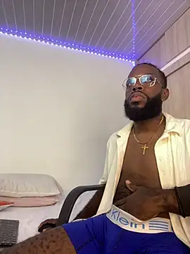 Snapshot of Jacksonking27 chatting on February 17, 11:46 pm Jacksonking27 online show from February 17, 11:46 pm