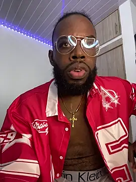 Snapshot of Jacksonking27 chatting on February 22, 12:13 am Jacksonking27 online show from February 22, 12:13 am