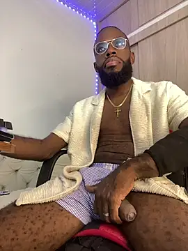 Jacksonking27 online show from May 8, 11:41 pm