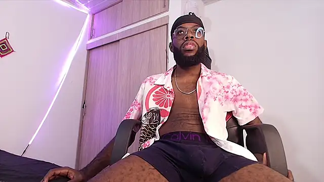 Jacksonking27 online show from February 8, 5:08 pm