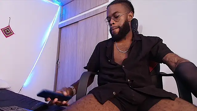 Jacksonking27 online show from February 6, 10:10 pm