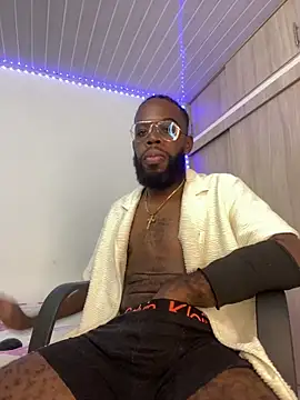 Snapshot of Jacksonking27 chatting on February 15, 1:28 am Jacksonking27 online show from February 15, 1:28 am