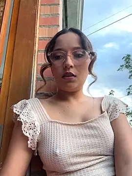 Penelope-Hot online show from November 17, 9:08 pm