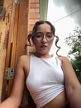 Penelope-Hot online show from April 22, 9:10 pm