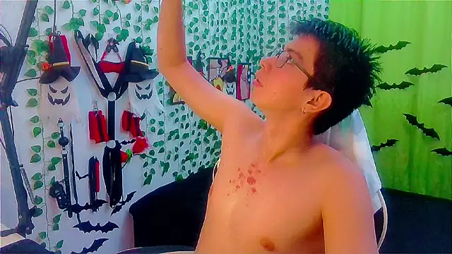 Andy gray online show from November 17, 11:09 pm