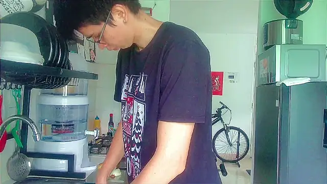 Andy gray online show from December 5, 12:04 pm