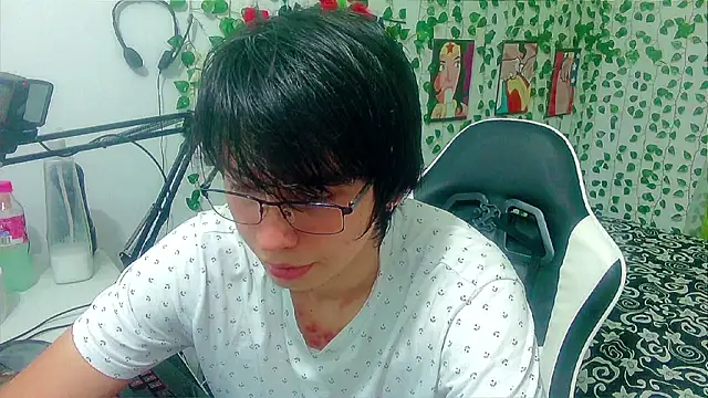 Andy gray online show from March 19, 12:10 am