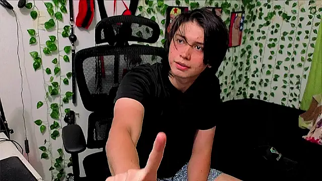 Andy gray online show from July 28, 7:39 pm