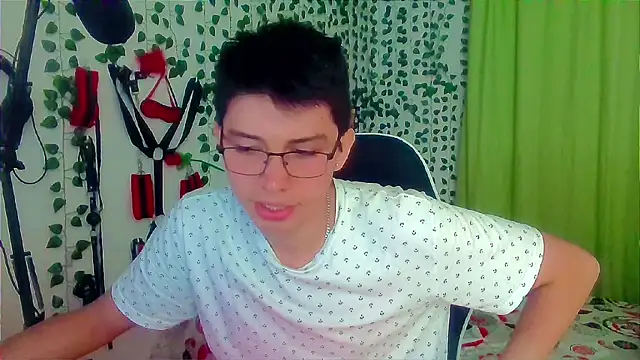 Andy gray online show from October 27, 11:33 am