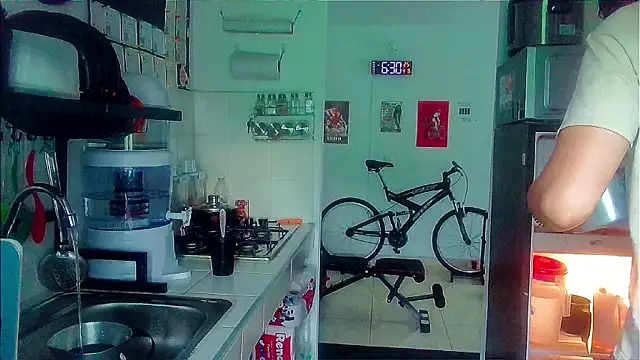 Andy gray online show from April 16, 11:33 am