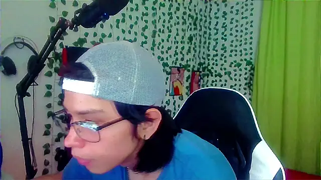 Andy gray online show from October 2, 5:27 pm