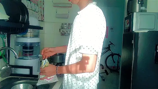 Andy gray online show from December 15, 11:49 am