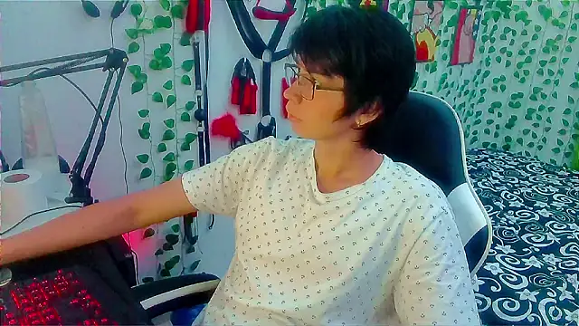 Andy gray online show from February 25, 10:48 am