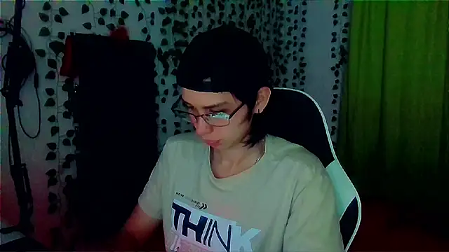 Andy gray online show from September 29, 12:00 pm