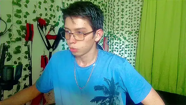 Andy gray online show from December 13, 8:04 pm