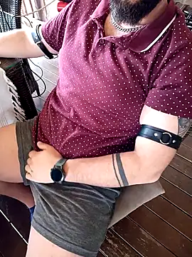 CuriousBear online show from March 28, 10:05 am