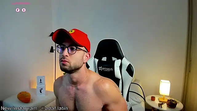 dafboy1 online show from April 29, 1:37 pm