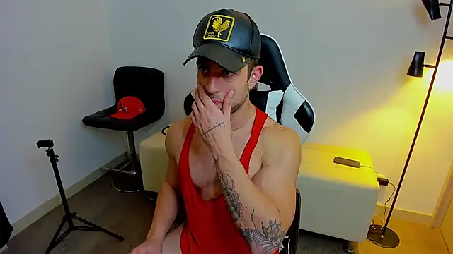 dafboy1 online show from November 20, 5:02 pm