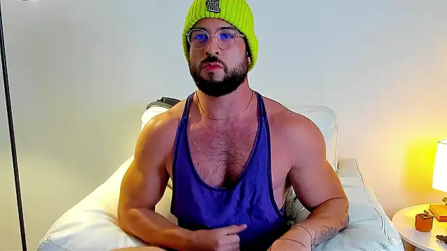 dafboy1 online show from February 6, 5:58 am