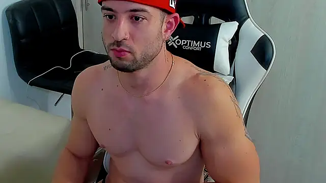 dafboy1 online show from November 3, 1:15 pm